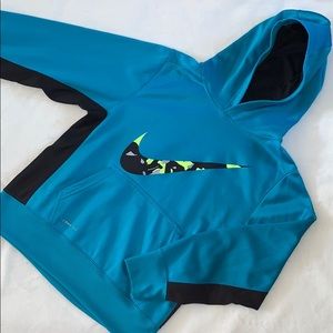 Nike Therma-fit Sweatshirt